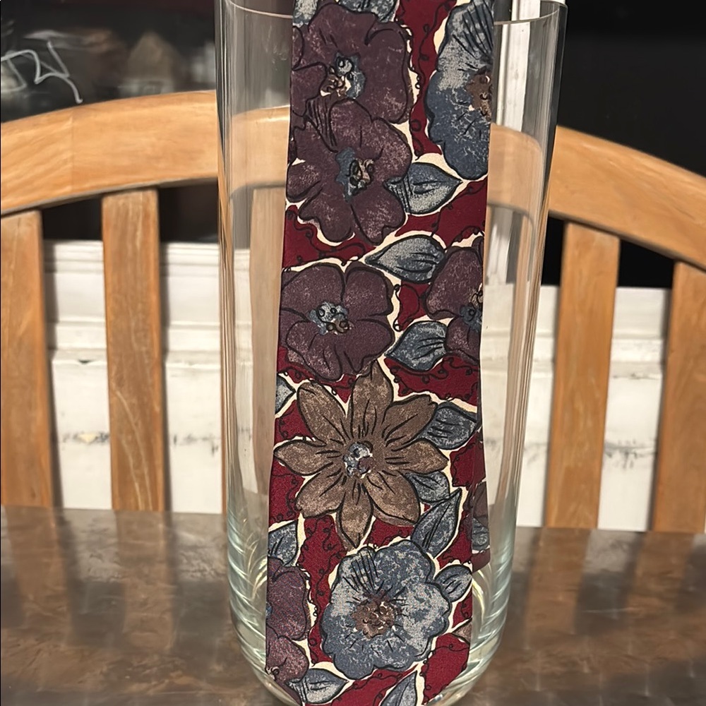 Geoffrey Beene Floral Tie - Red and Blue